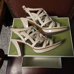 Naturalizer Taupe Strappy Heels